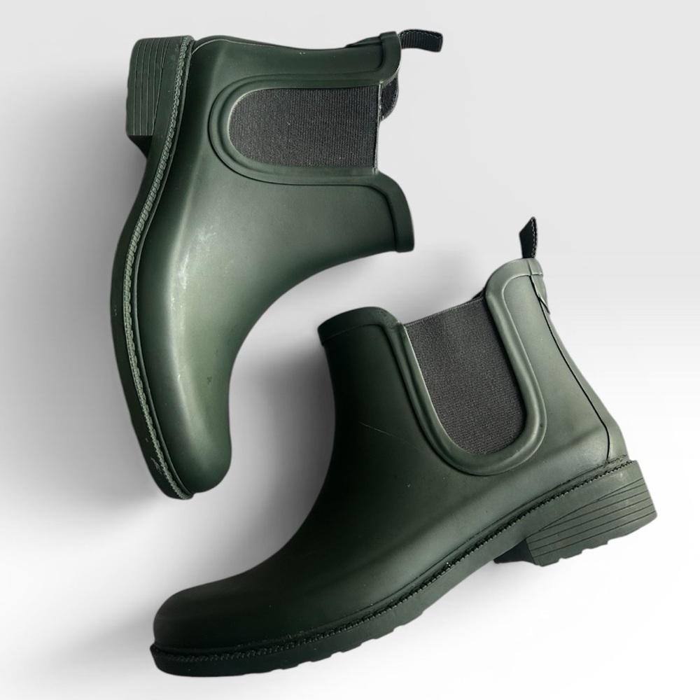 MADEWELL Chelsea Rain Boot in Hunter Green - Sz. 7